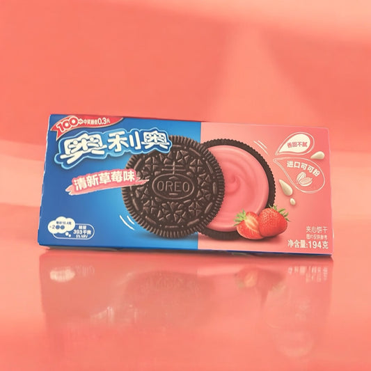 Strawberry Oreos cookies